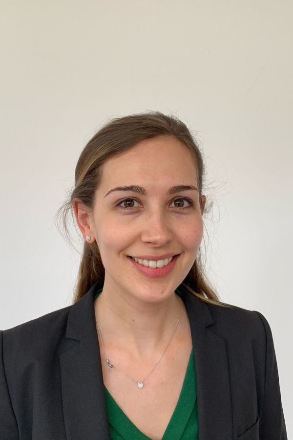 Dr. Nathalie Huber