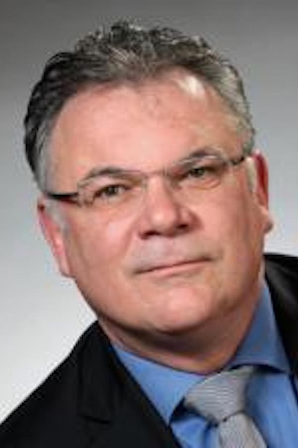 Dr. Michael Schmiz