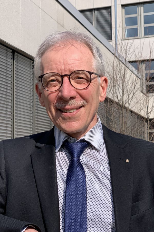 Dr. Werner Krapf
