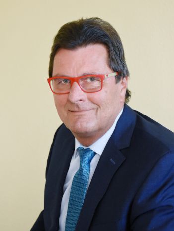 Dr. Thomas Sommerer