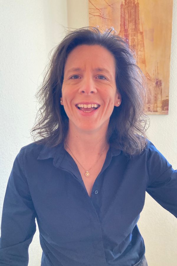 Dr. Andrea Jehle